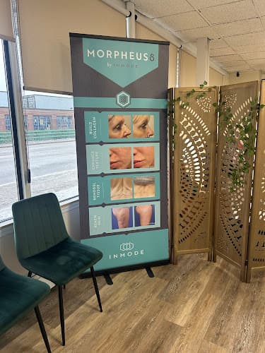 Dee Luxe Medical Health and Wellness