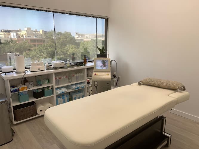 Perfectly Bare Laser